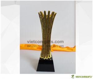 Quà Tặng Cúp Gỗ Đồng 10