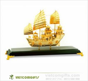 Quà Tặng Biểu Trưng thuyền buồm Mạ Vàng 24K  01