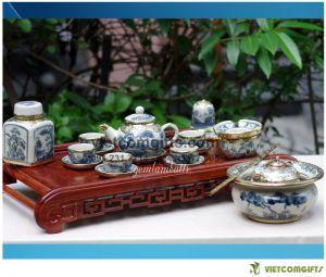 Quà Tặng Ấm Chén Men Rạn Bọc Đồng Dáng Hồng Vẽ Sơn Thủy Trọn Bộ